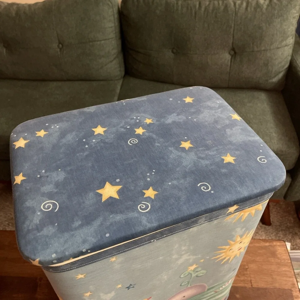 Vtg Lamont Athena Kids Clothes Laundry Hamper MCM Whale Ocean Star Moon Dolphin‎